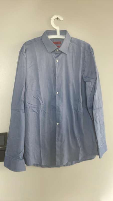 Hugo Boss skyrta - blá slim fit