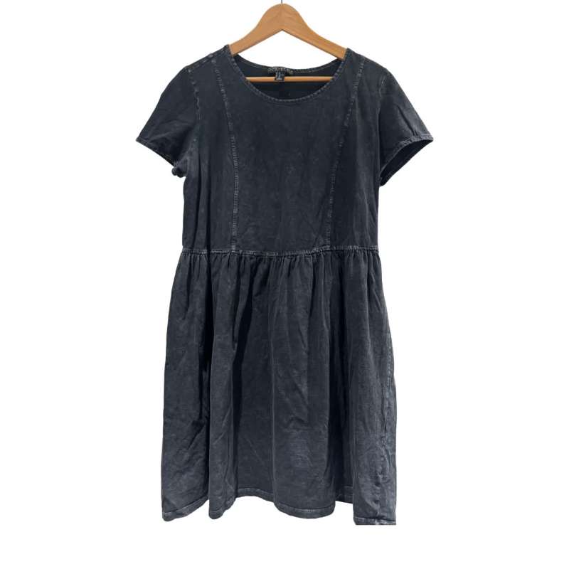 Kjóll Forever 21
