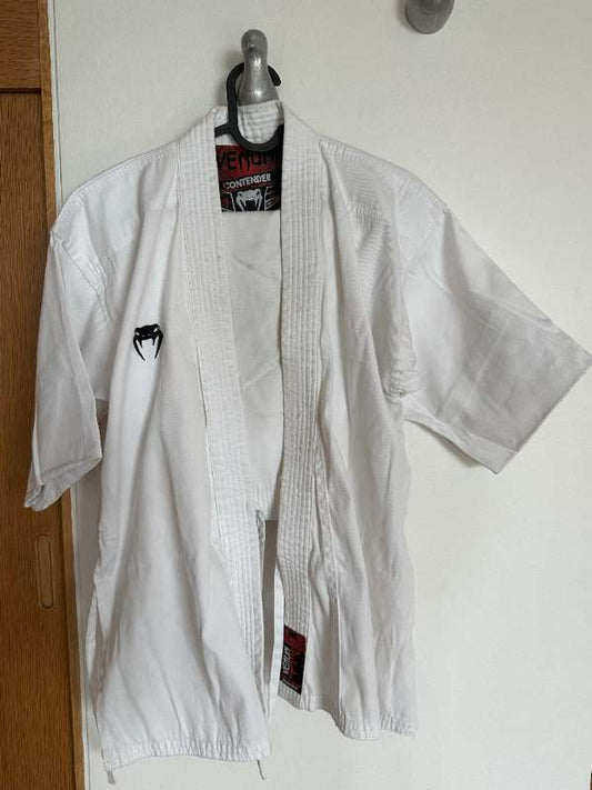 Karate galli