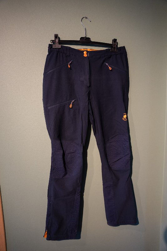 Mammut Buxur