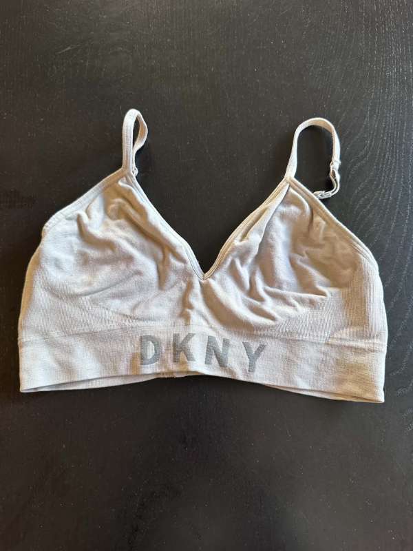 Grár toppur - DKNY - M