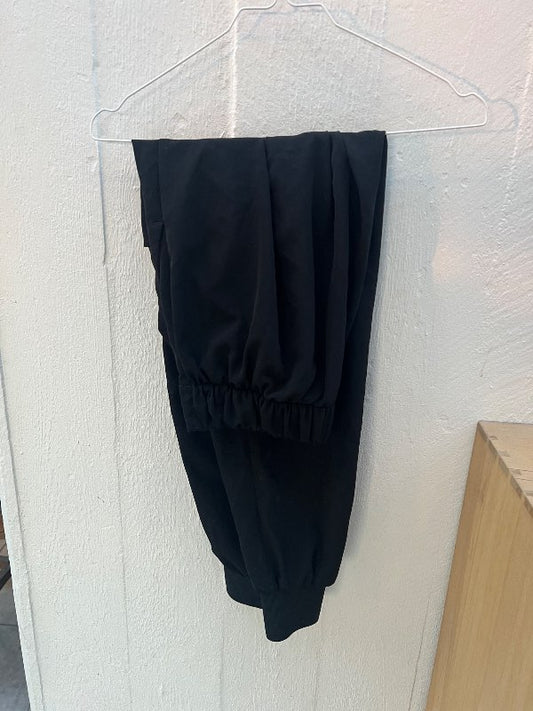 Svartar buxur
