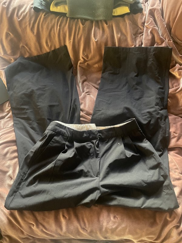 Víðar suit panta
