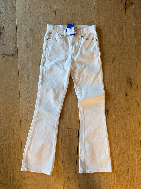 Levi’s hvitar