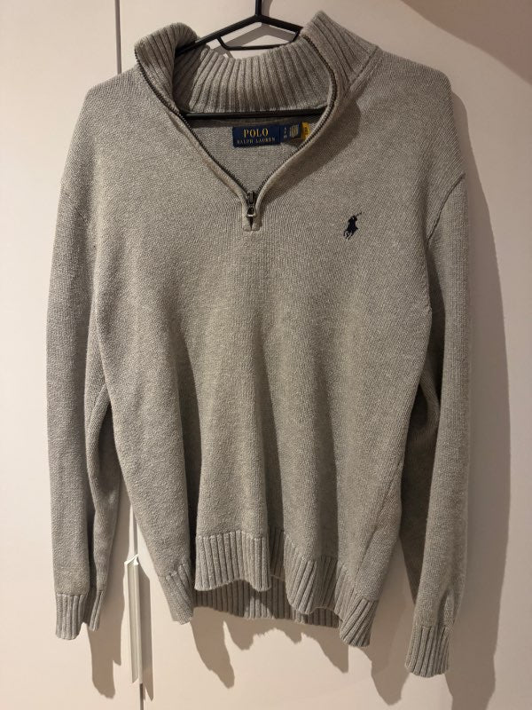 Polo grá