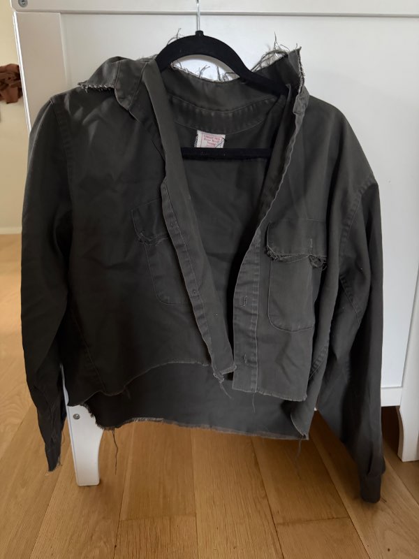 Vintage cropped skyrta