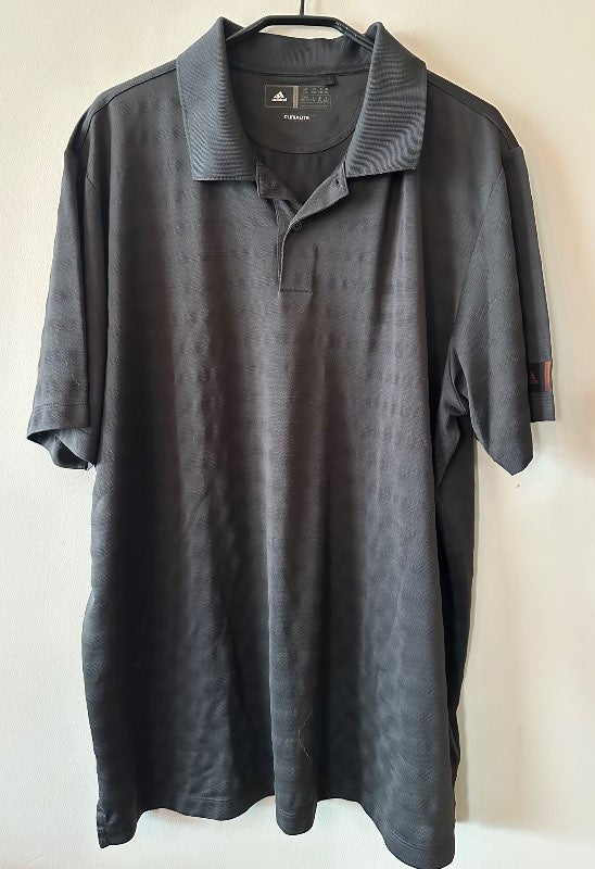 Adidas svartur bolur