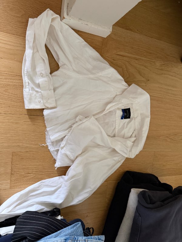 Djamm cropped skyrta