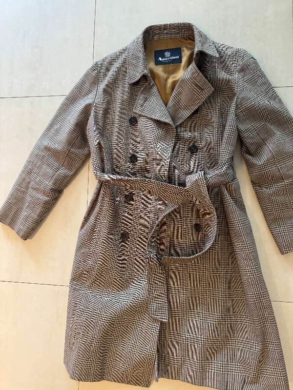 Aquaskutum kápa