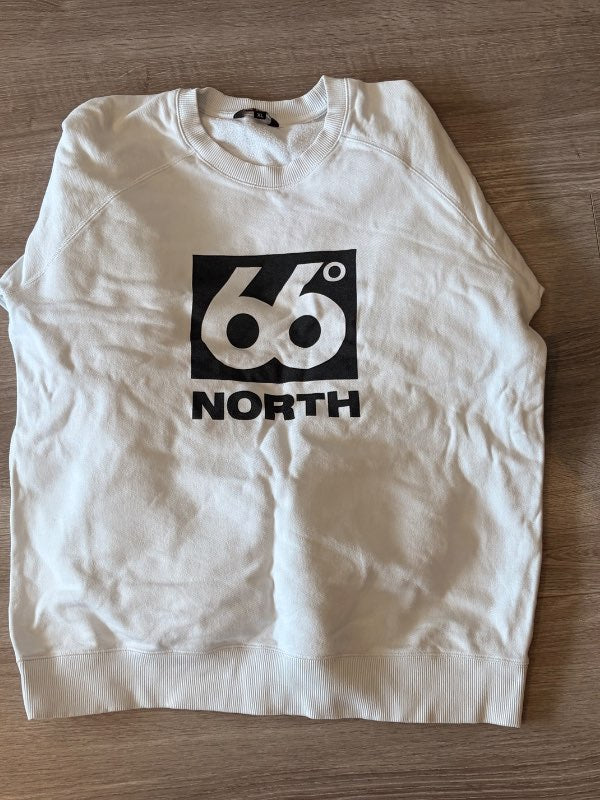 Hvít 66 peysa