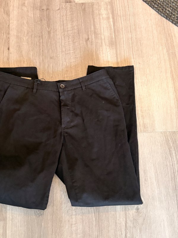 Finucci buxur ónotað