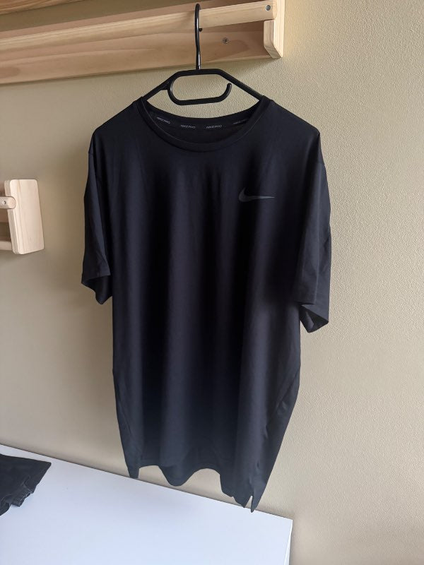 Nike íþróttarbolur#4