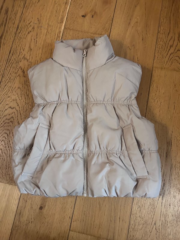 H&M Vesti