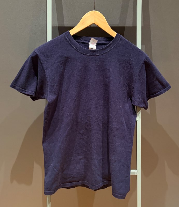 Navy blár stuttermabolur