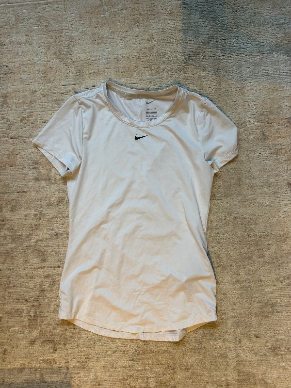Nike One stuttermabolur dri-fit