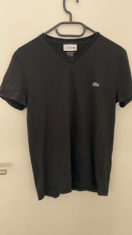 Lacoste bolur