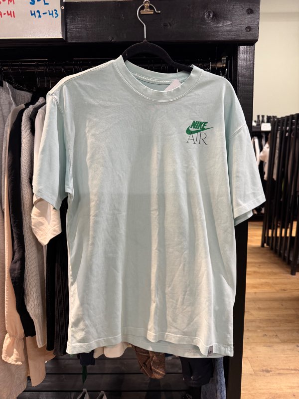 The Nike Tee blár