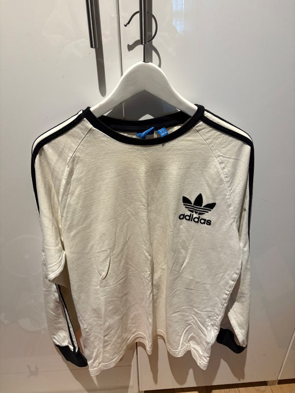 Adidas peysa