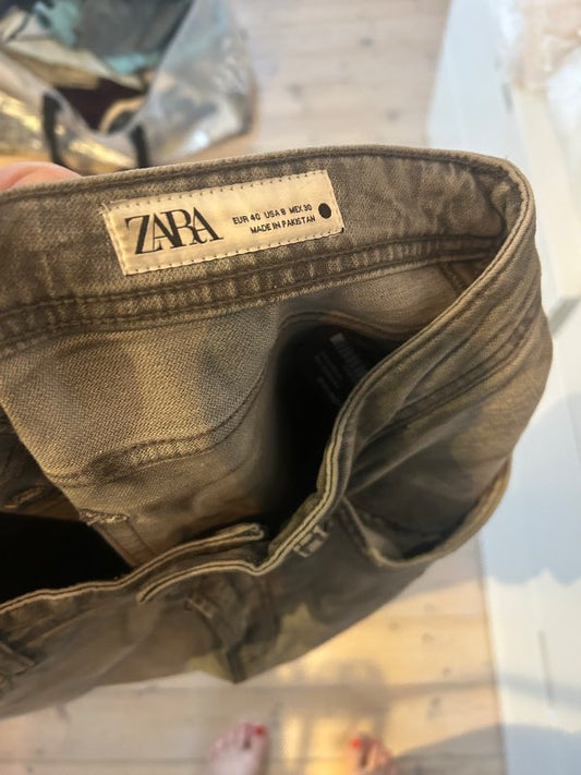 ZARA gallabuxur (víðar)