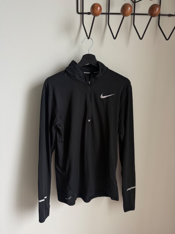 Nike æfingapeysa hálfrennd
