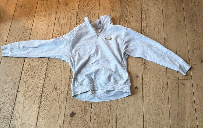 Grá Carhartt peysa