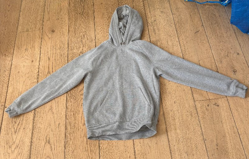 Grá Carhartt hettupeysa