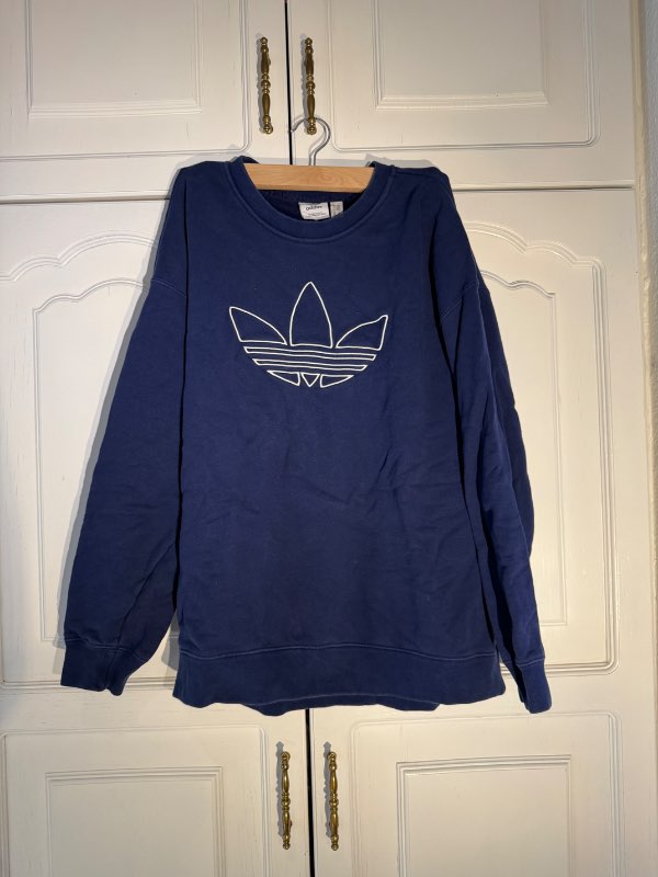 Adidas blá peysa