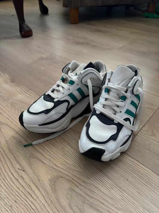 Adidas Skór