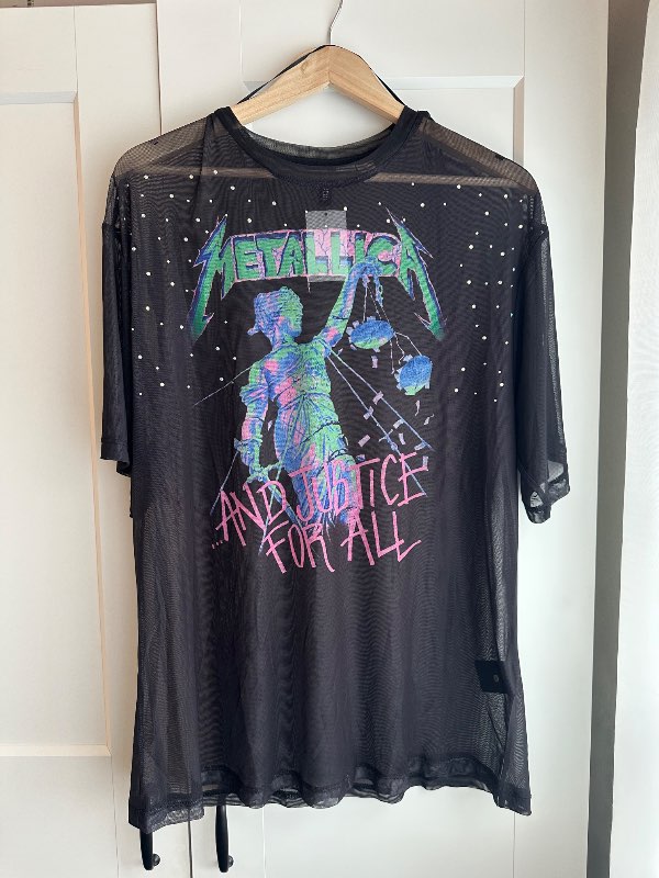 Ónotaður Metallica bolur
