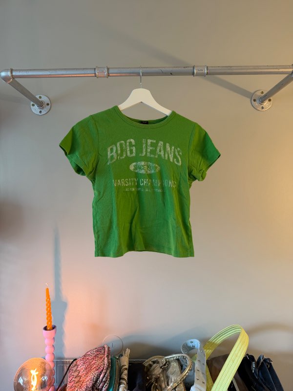 Grænn baby tee - BDG jeans