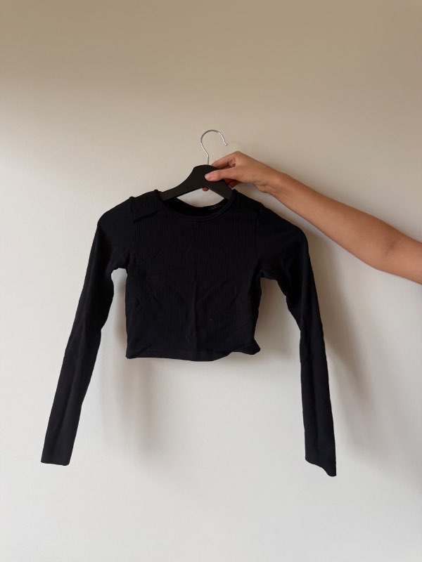 H&M ræktar bolur