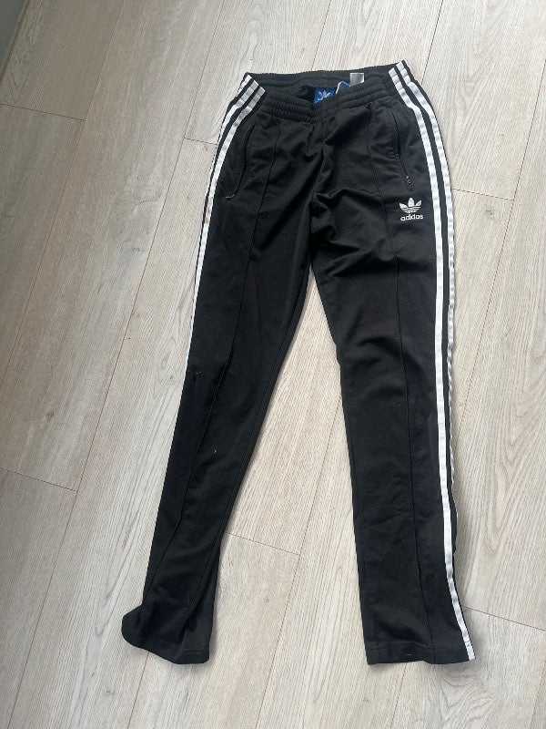Adiddas straight leg buxur