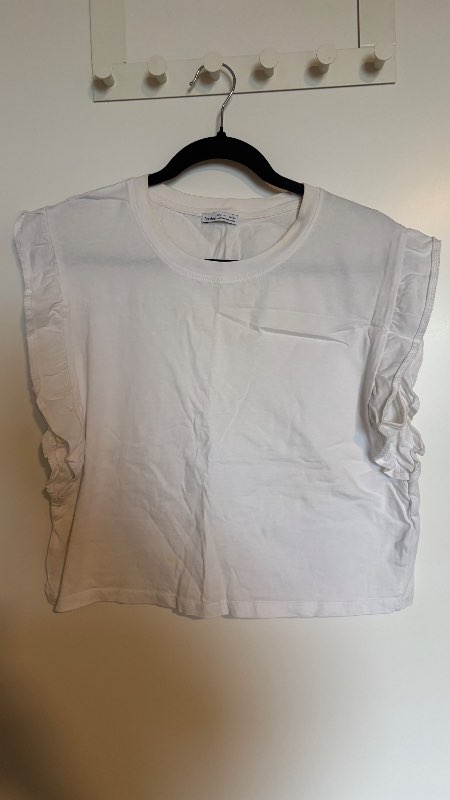 Hvítur bolur úr bershka