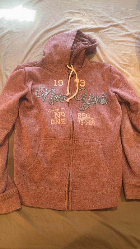 Rennd vintage peysa
