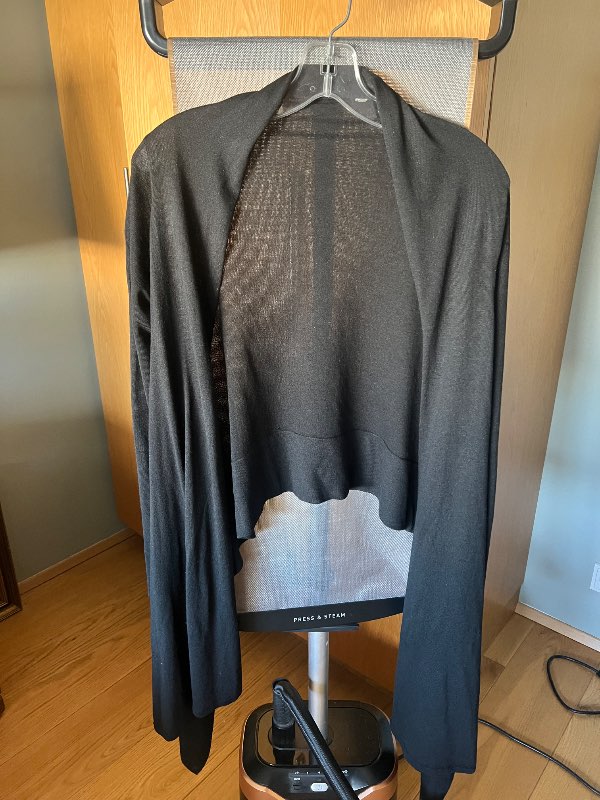BCBG silki cashmere peysa