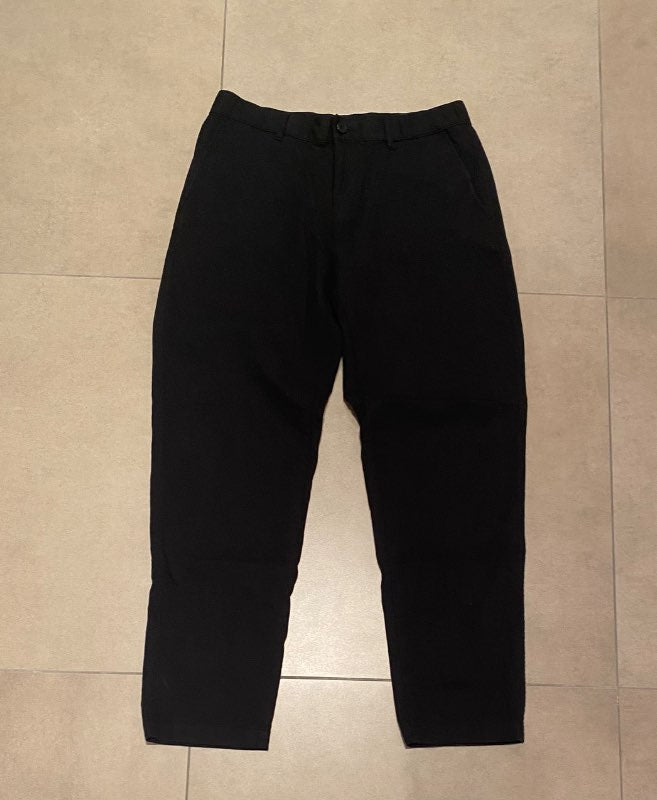 Uniqlo hör buxur