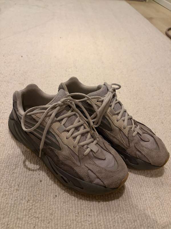 Yeezy skór