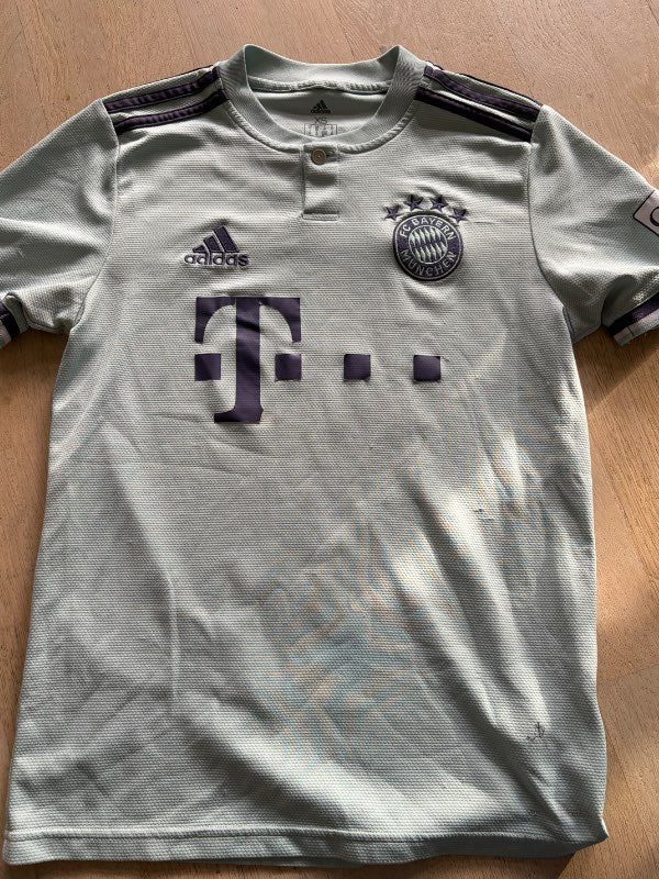 Bayern treyja away 18/19