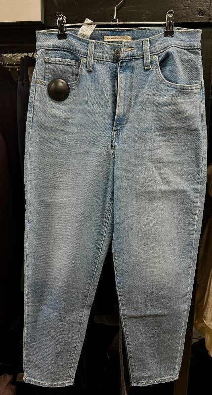Levis high waisted mom 30