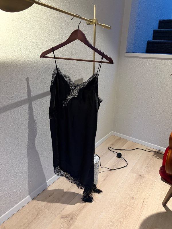 Zara toppur