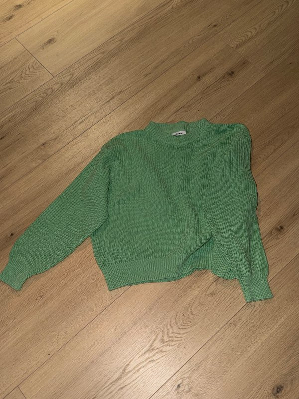 Minimum græn peysa