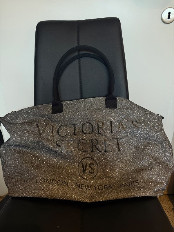 Victoria’s Secret Tote bag