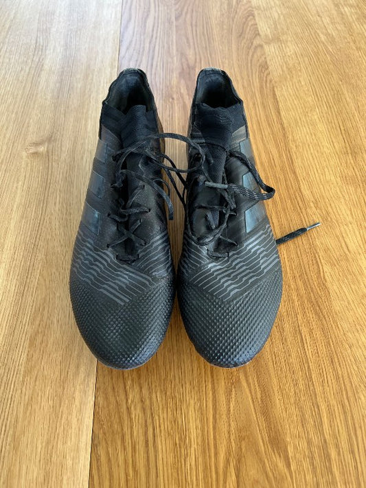 Adidas Nemeziz fótboltaskór