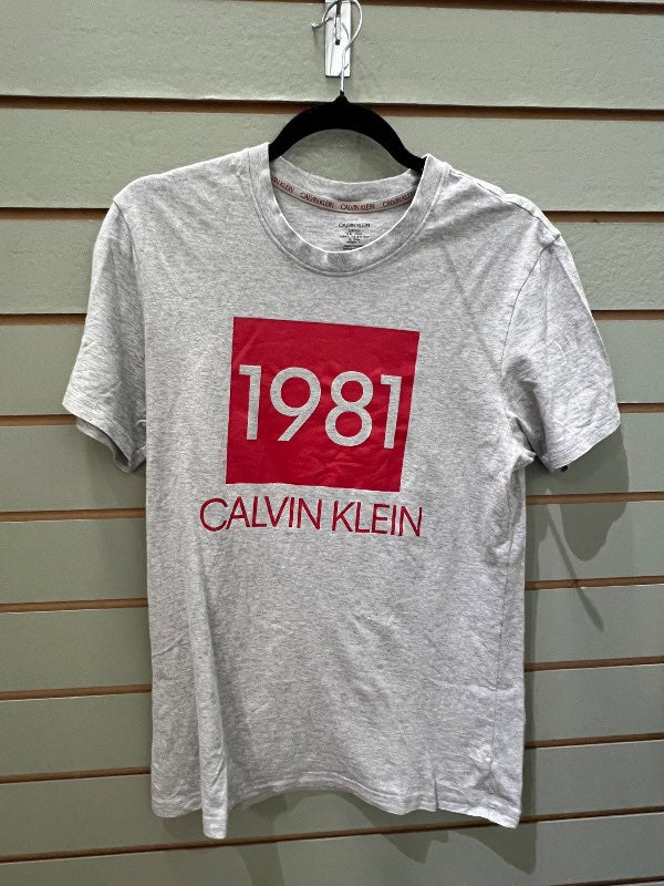 Calvin klein grár og rauður bolur