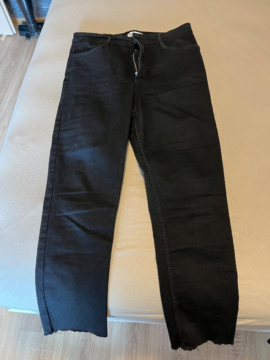 Zara gallabuxur
