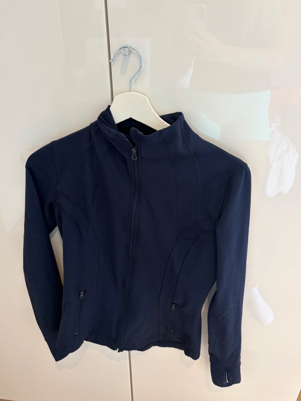 Lululemon peysa blá