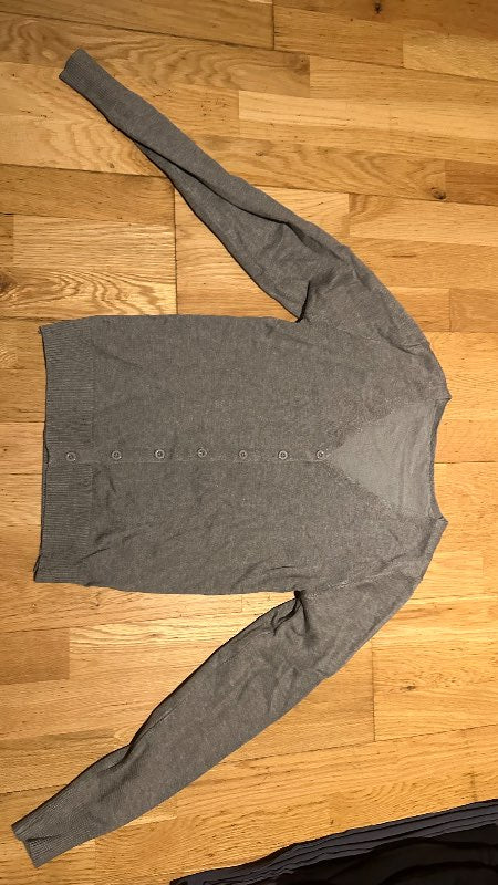 grar cardigan