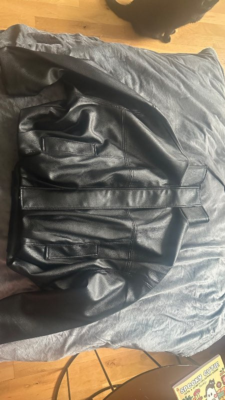 Pull&Bear leður jakki