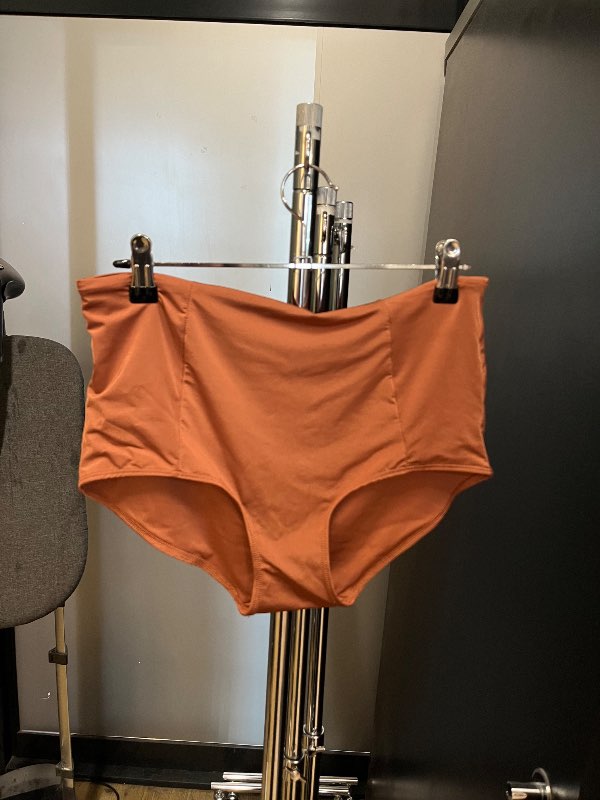 Bikiní buxur múrsteins