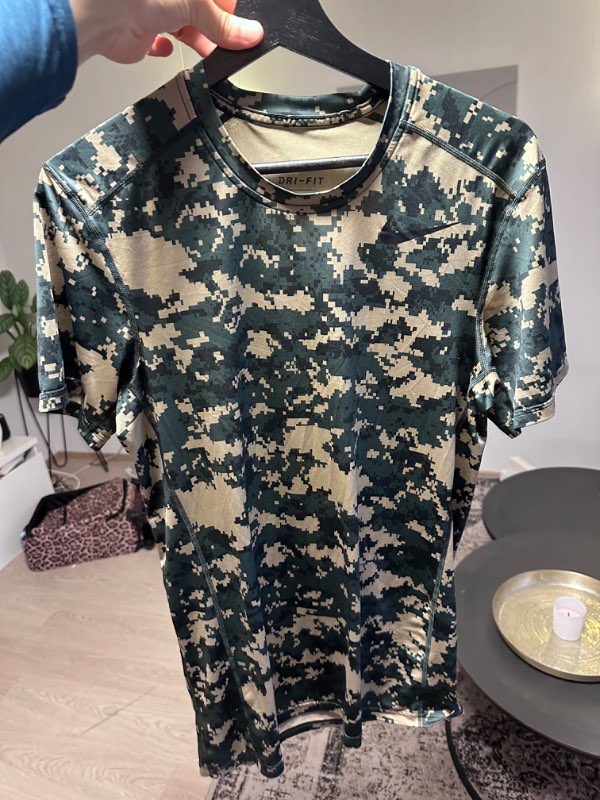 Nike camo